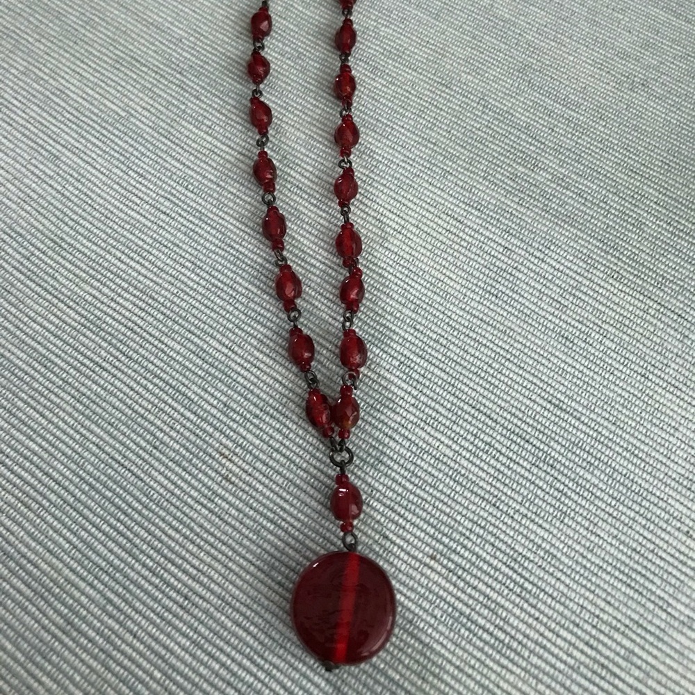 NWOT red stone necklace